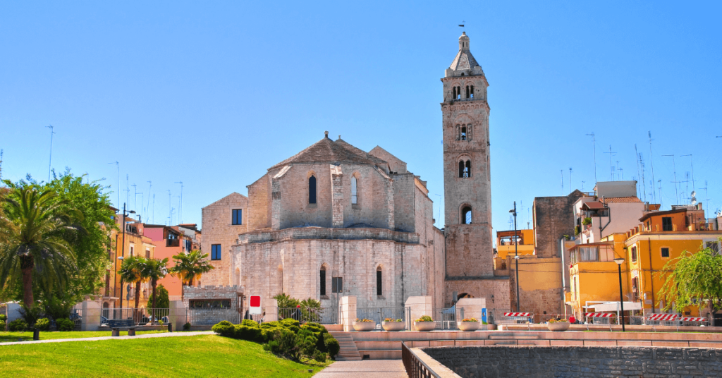 10 posti imperdibili a barletta, cosa vedere barletta, puglia